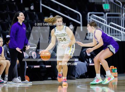 Thumbnail 3 in Bellevue East vs. Gretna photogallery.