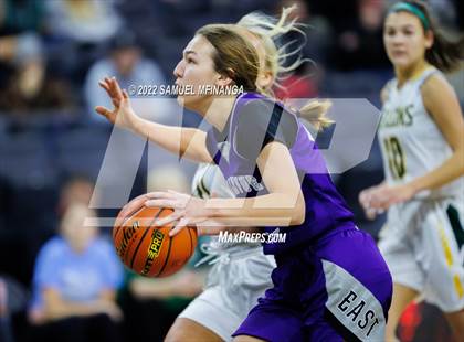 Thumbnail 3 in Bellevue East vs. Gretna photogallery.