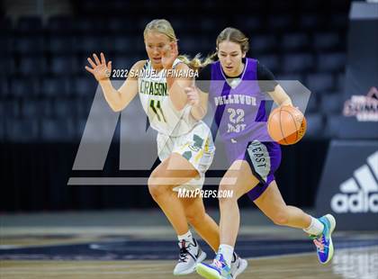 Thumbnail 2 in Bellevue East vs. Gretna photogallery.