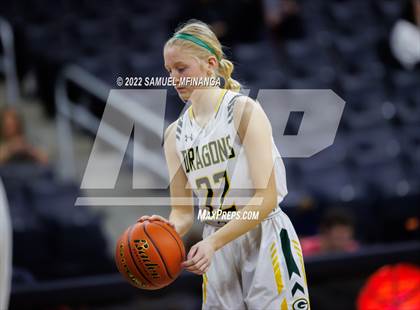 Thumbnail 2 in Bellevue East vs. Gretna photogallery.
