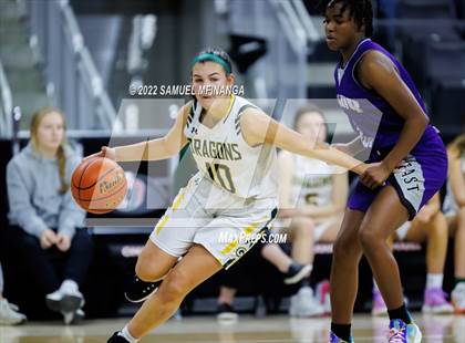 Thumbnail 2 in Bellevue East vs. Gretna photogallery.