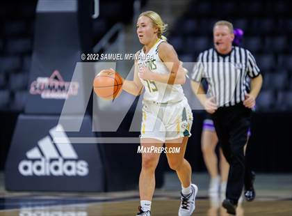 Thumbnail 1 in Bellevue East vs. Gretna photogallery.