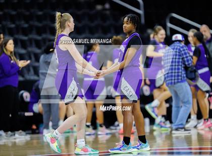 Thumbnail 3 in Bellevue East vs. Gretna photogallery.
