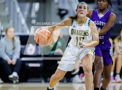 Thumbnail 1 in Bellevue East vs. Gretna photogallery.