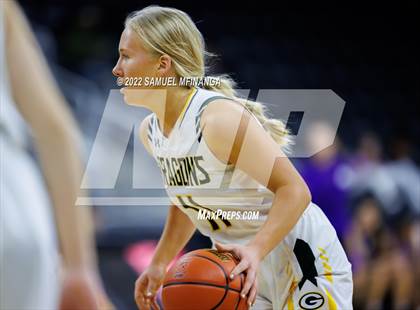 Thumbnail 1 in Bellevue East vs. Gretna photogallery.