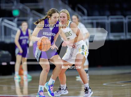 Thumbnail 1 in Bellevue East vs. Gretna photogallery.