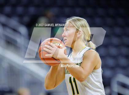 Thumbnail 1 in Bellevue East vs. Gretna photogallery.