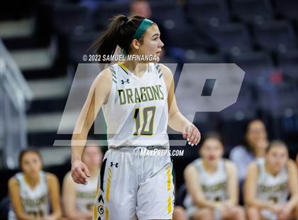 Thumbnail 1 in Bellevue East vs. Gretna photogallery.