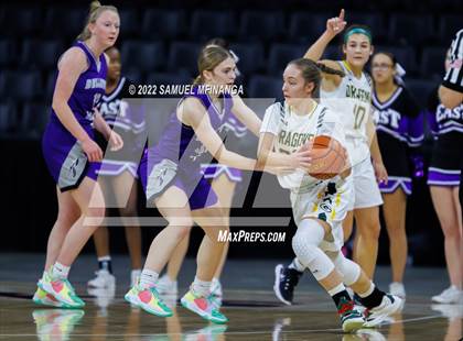 Thumbnail 2 in Bellevue East vs. Gretna photogallery.