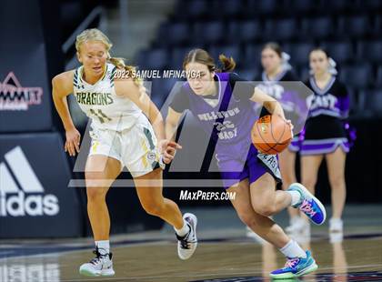 Thumbnail 1 in Bellevue East vs. Gretna photogallery.