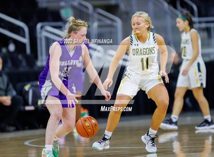 Thumbnail 2 in Bellevue East vs. Gretna photogallery.