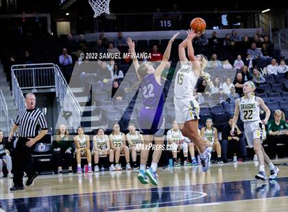 Thumbnail 2 in Bellevue East vs. Gretna photogallery.