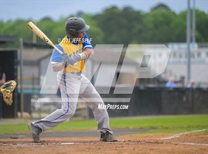 Thumbnail 2 in Oscar Smith @ Hickory photogallery.