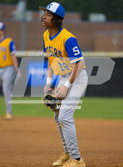 Thumbnail 3 in Oscar Smith @ Hickory photogallery.
