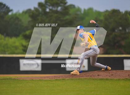 Thumbnail 3 in Oscar Smith @ Hickory photogallery.