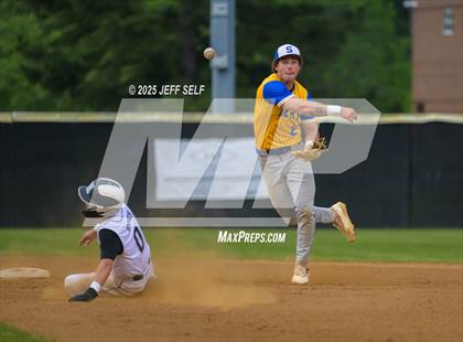 Thumbnail 1 in Oscar Smith @ Hickory photogallery.