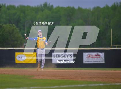 Thumbnail 3 in Oscar Smith @ Hickory photogallery.