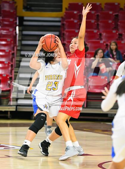 Thumbnail 3 in Monument Valley vs. Valley (Sanders) - Native American Basketball Classic photogallery.