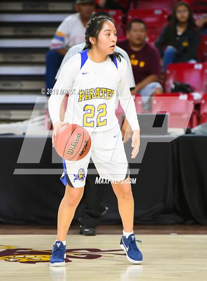 Thumbnail 3 in Monument Valley vs. Valley (Sanders) - Native American Basketball Classic photogallery.