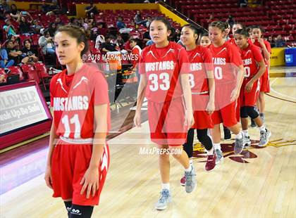 Thumbnail 3 in Monument Valley vs. Valley (Sanders) - Native American Basketball Classic photogallery.
