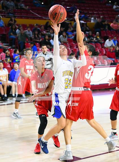 Thumbnail 1 in Monument Valley vs. Valley (Sanders) - Native American Basketball Classic photogallery.