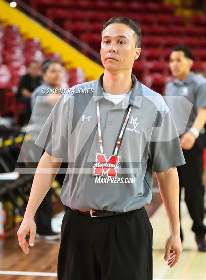 Thumbnail 1 in Monument Valley vs. Valley (Sanders) - Native American Basketball Classic photogallery.
