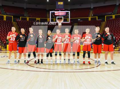 Thumbnail 2 in Monument Valley vs. Valley (Sanders) - Native American Basketball Classic photogallery.