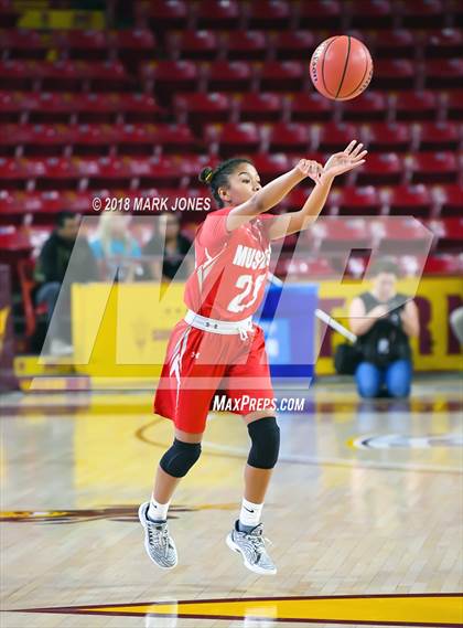 Thumbnail 1 in Monument Valley vs. Valley (Sanders) - Native American Basketball Classic photogallery.