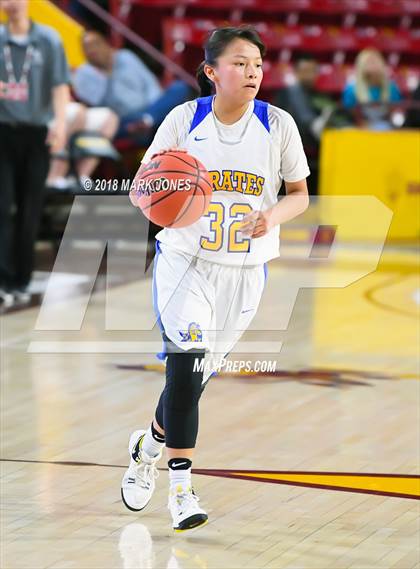 Thumbnail 3 in Monument Valley vs. Valley (Sanders) - Native American Basketball Classic photogallery.