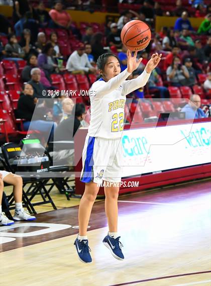 Thumbnail 3 in Monument Valley vs. Valley (Sanders) - Native American Basketball Classic photogallery.