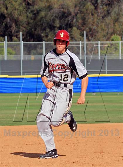 Thumbnail 1 in JV: JSerra Catholic @ Santa Margarita photogallery.