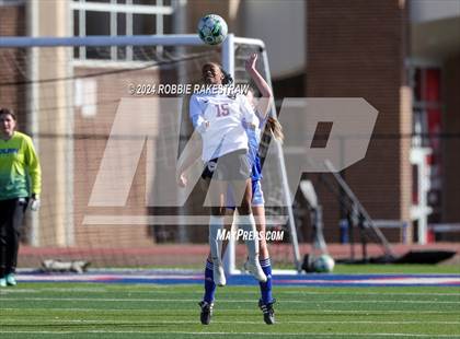 Thumbnail 2 in Richardson @ Nolan Catholic (Duncanville Classic) photogallery.
