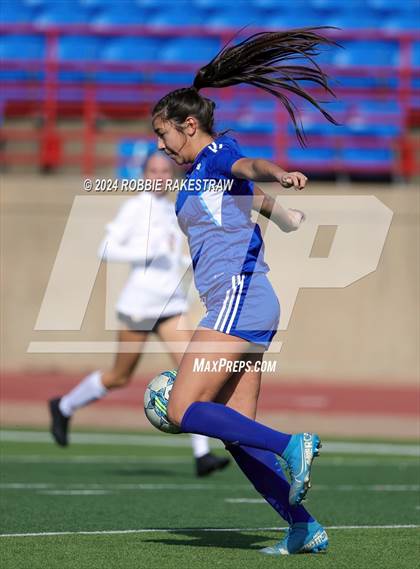 Thumbnail 3 in Richardson @ Nolan Catholic (Duncanville Classic) photogallery.