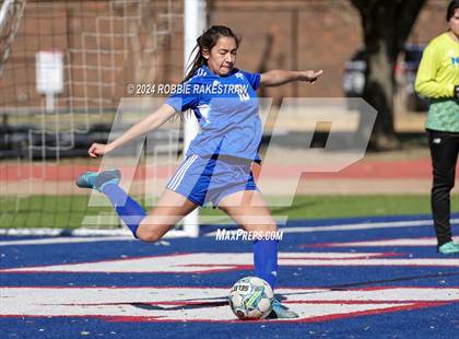 Thumbnail 1 in Richardson @ Nolan Catholic (Duncanville Classic) photogallery.