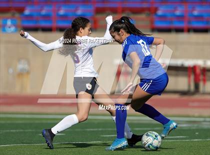 Thumbnail 1 in Richardson @ Nolan Catholic (Duncanville Classic) photogallery.