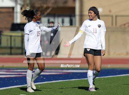 Thumbnail 1 in Richardson @ Nolan Catholic (Duncanville Classic) photogallery.