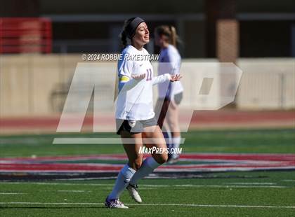 Thumbnail 2 in Richardson @ Nolan Catholic (Duncanville Classic) photogallery.