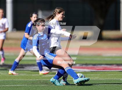 Thumbnail 3 in Richardson @ Nolan Catholic (Duncanville Classic) photogallery.