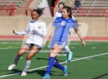 Thumbnail 2 in Richardson @ Nolan Catholic (Duncanville Classic) photogallery.