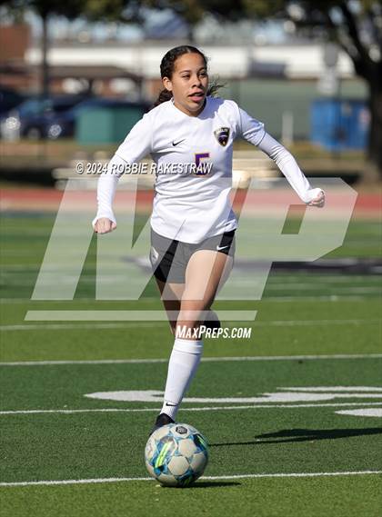 Thumbnail 3 in Richardson @ Nolan Catholic (Duncanville Classic) photogallery.