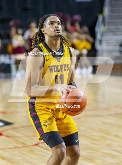 Thumbnail 3 in West Brook vs. Beaumont United (UIL Basketball 6A Regional Quarterfinal) photogallery.