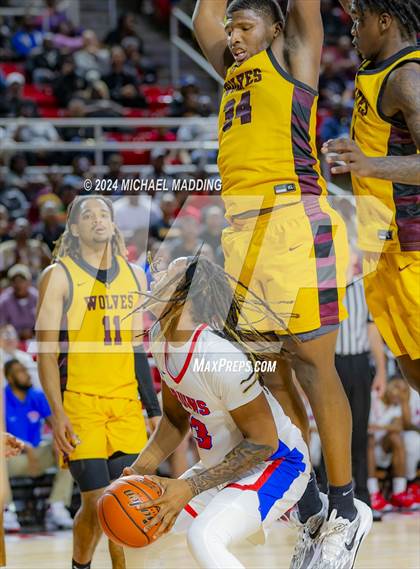 Thumbnail 1 in West Brook vs. Beaumont United (UIL Basketball 6A Regional Quarterfinal) photogallery.