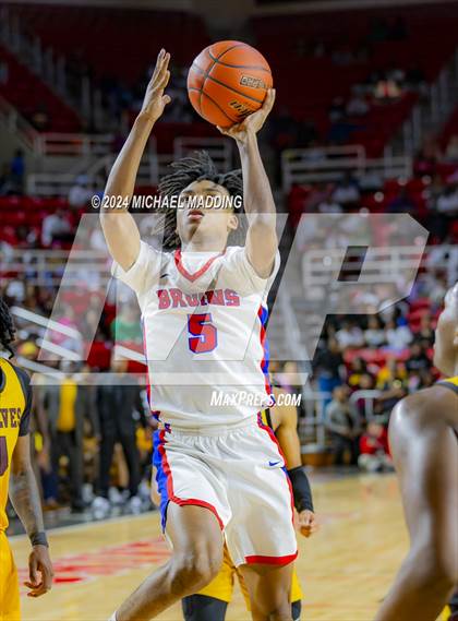 Thumbnail 1 in West Brook vs. Beaumont United (UIL Basketball 6A Regional Quarterfinal) photogallery.