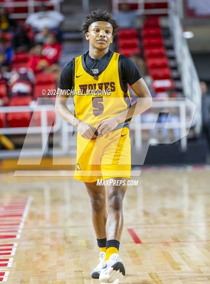 Thumbnail 2 in West Brook vs. Beaumont United (UIL Basketball 6A Regional Quarterfinal) photogallery.