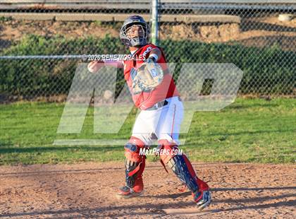 Thumbnail 3 in Righetti vs Marshall photogallery.