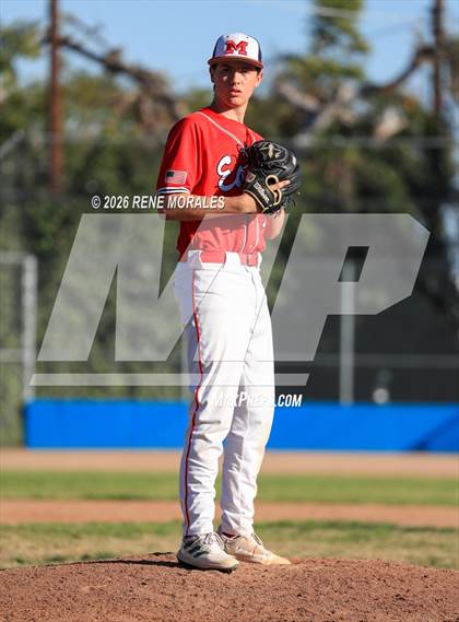 Thumbnail 3 in Righetti vs Marshall photogallery.