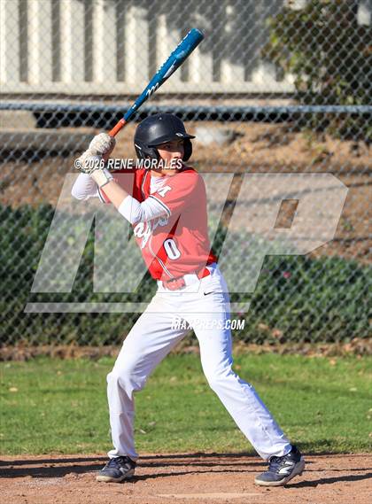 Thumbnail 2 in Righetti vs Marshall photogallery.