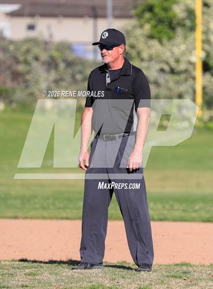 Thumbnail 1 in Righetti vs Marshall photogallery.