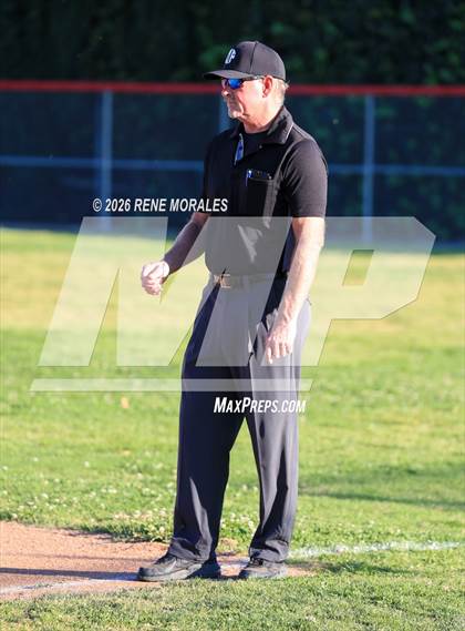 Thumbnail 1 in Righetti vs Marshall photogallery.