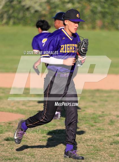 Thumbnail 3 in Righetti vs Marshall photogallery.